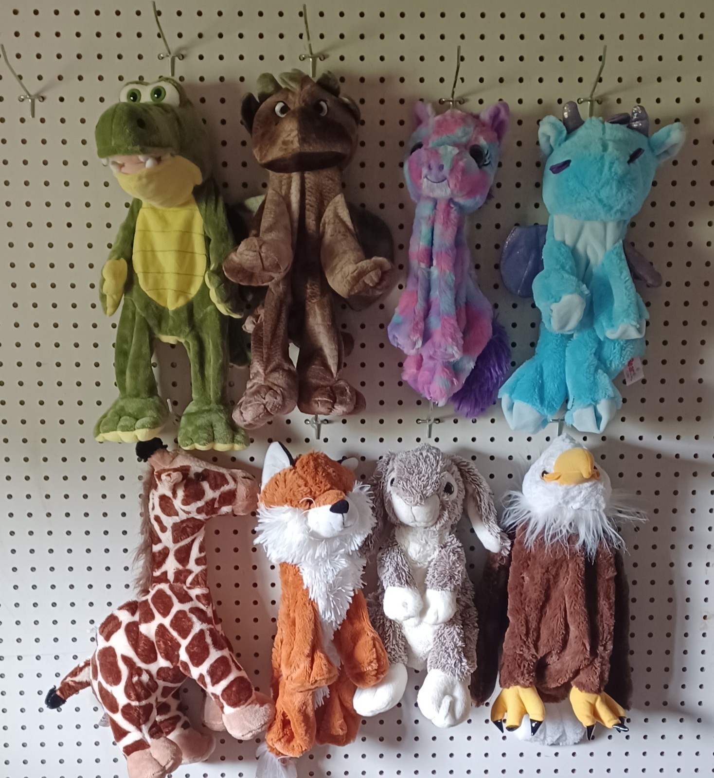 business opportunity stuff animal stuffing machine and inventory.