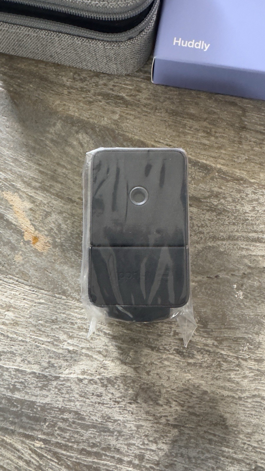 Brand new, unused Huddly IQ Travel Kit with microphone ( Color Black )