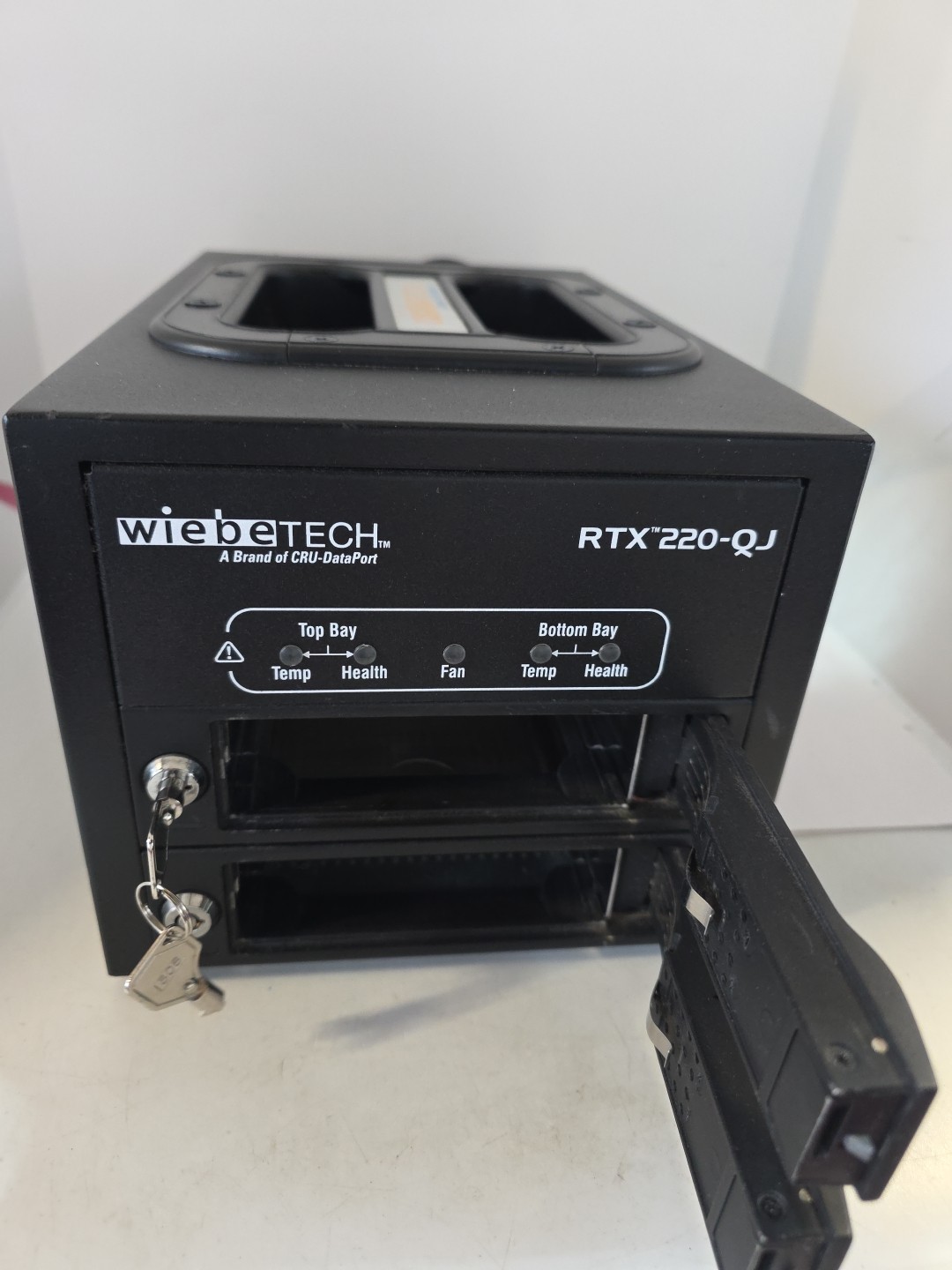 Wiebetech RTX220-QJ 2 Bay Tray-Free Drive Enclosure ESATA Fw800 Fw400 Usb2 