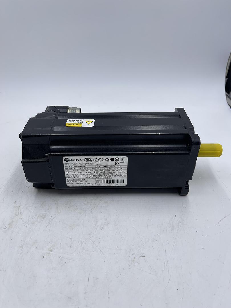 Allen-Bradley MPL-B330P-MJ74AA Ser A