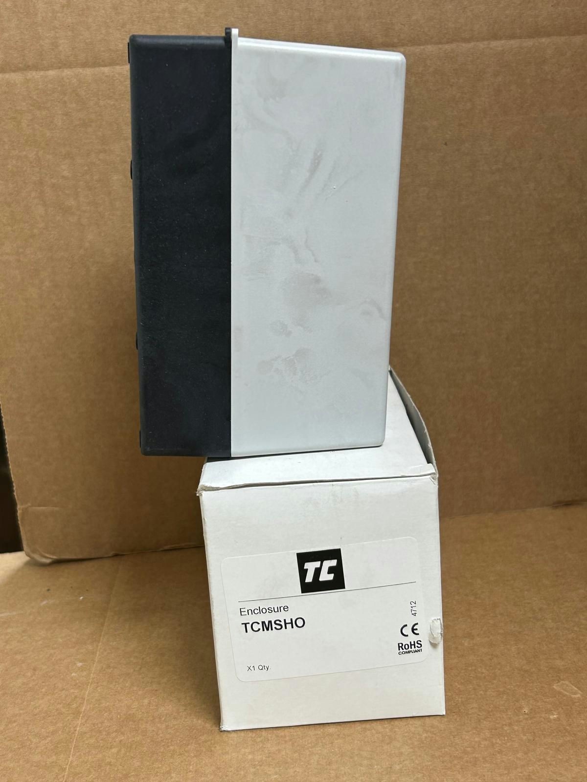 TCMSHO -ENCLOSURE FOR MANUAL MOTOR STARTER, FLUSH MOUNT IP55