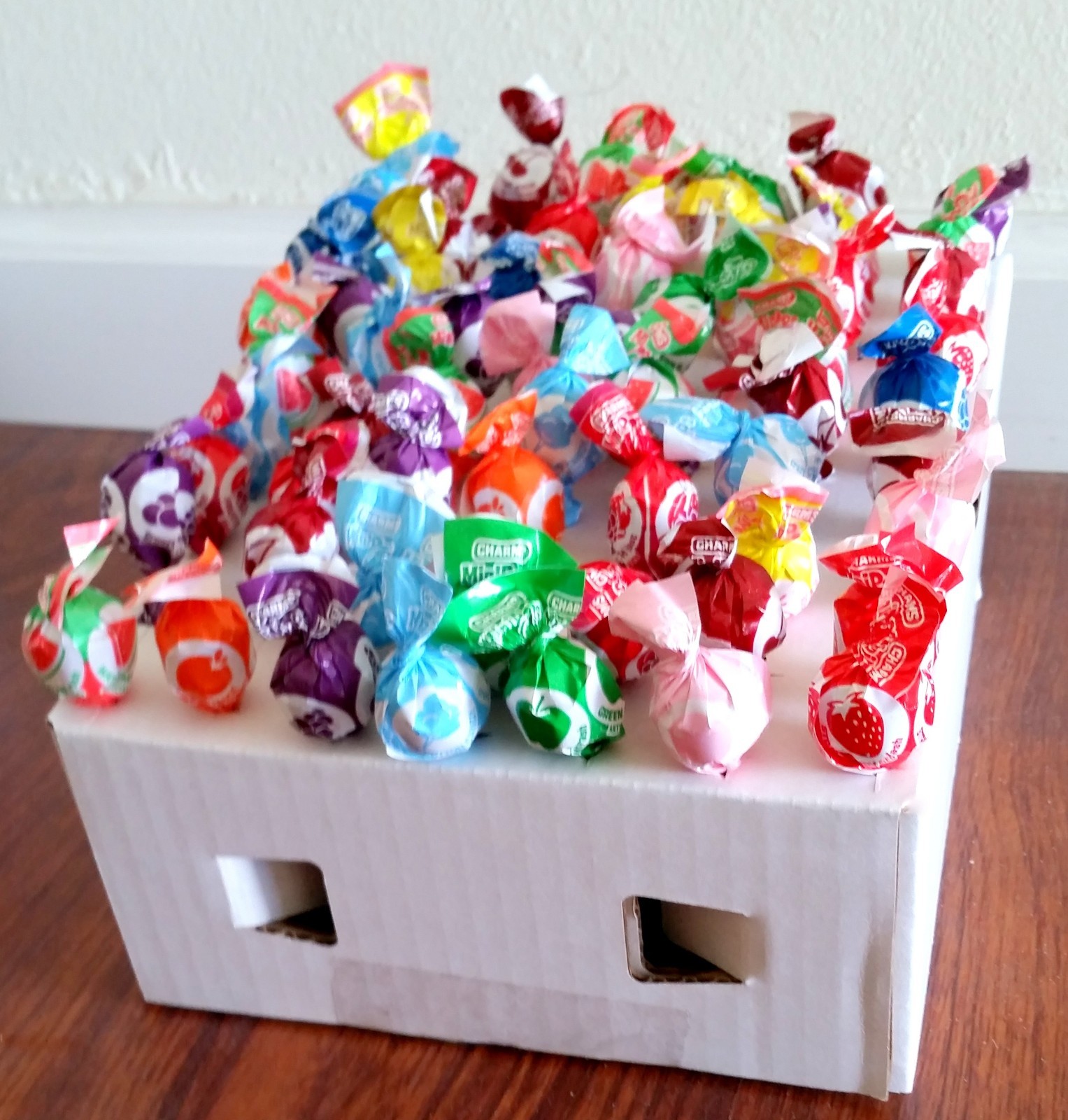 25 Candy Selling Counter Top Displays – Home Based Business Start Up Gig