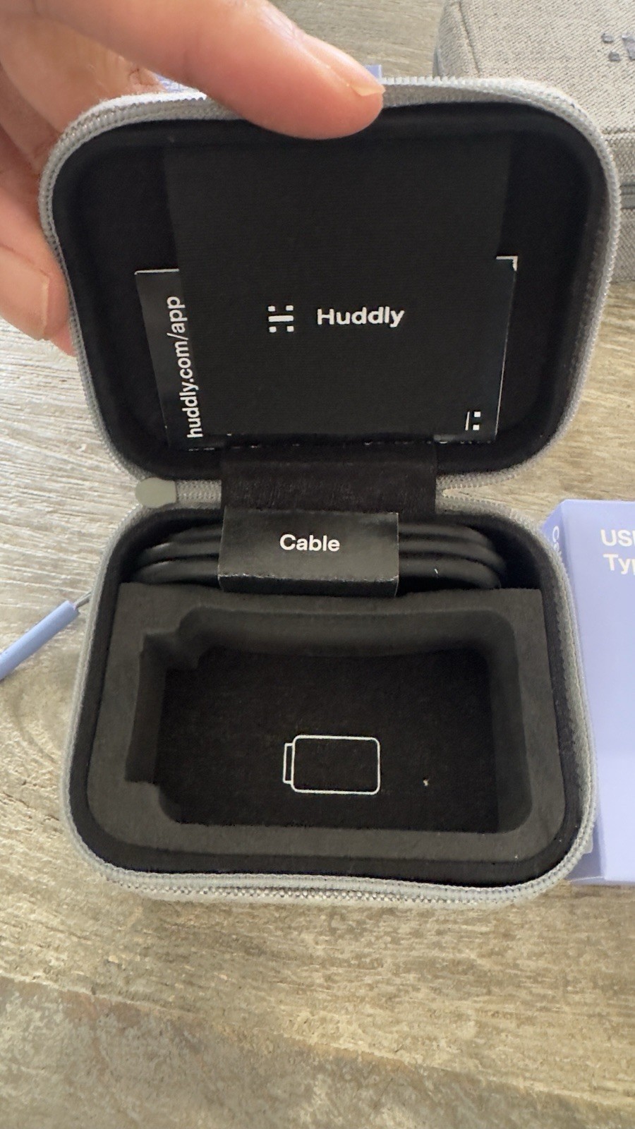 Brand New Unused Huddly IQ Travel Kit. This Premium AI-powered Conference Camera