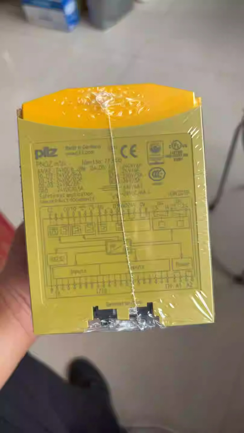Pilz 773100 relay New Fast Shipping FedEx or UPS