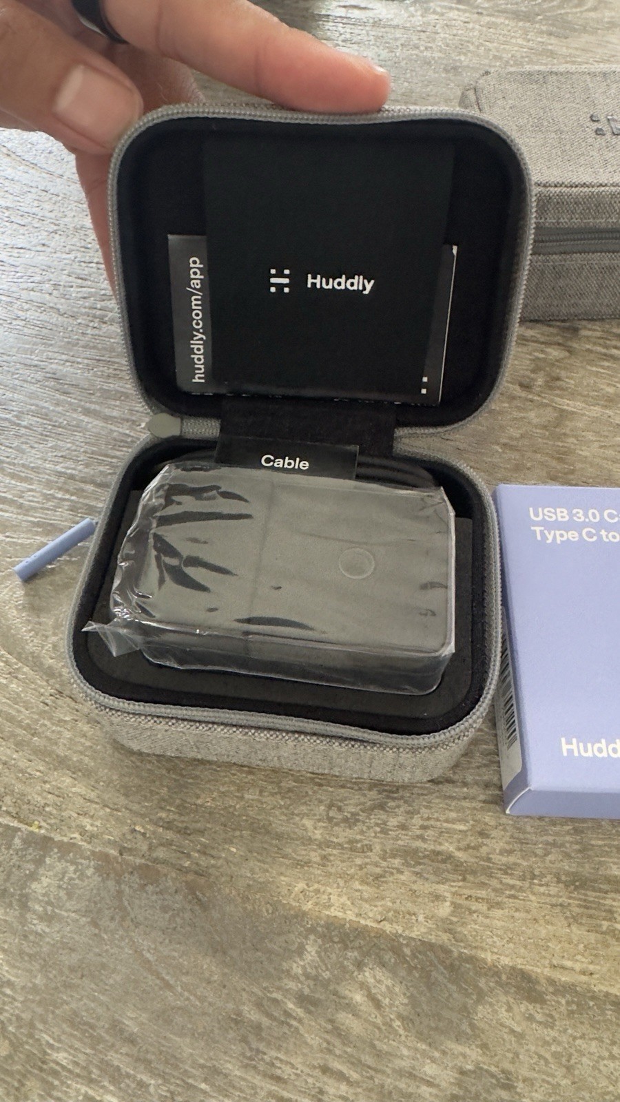 Brand new, unused Huddly IQ Travel Kit with microphone ( Color Black )