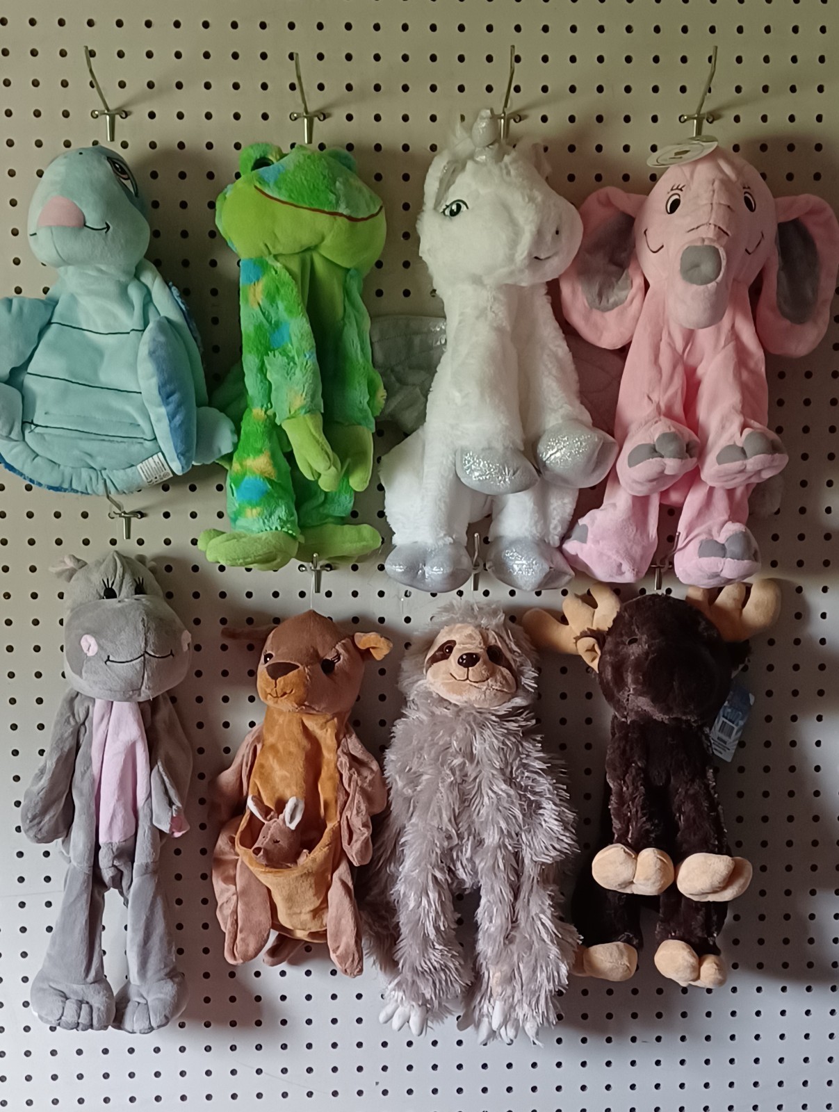 business opportunity stuff animal stuffing machine and inventory.